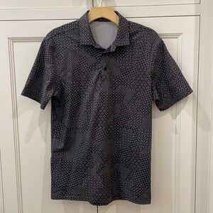 Lululemon Men’s Black & White Stretch Polo Shirt—Great Fabric! Excellent Cond.